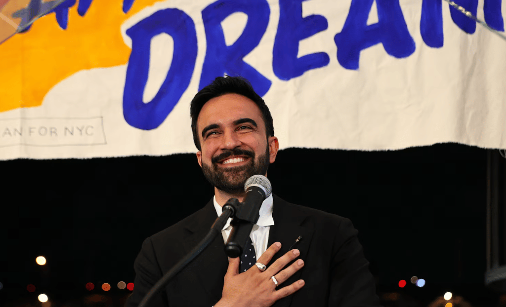 Trump’s False Claims and Threats Against Zohran Mamdani Spark Controversy Over Citizenship and ICE Operations
