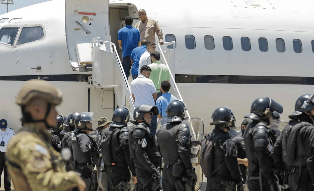 El Salvador’s Prisoner Swap with Venezuela: A Controversial Deal Frees Hundreds in U.S.-Linked Exchange