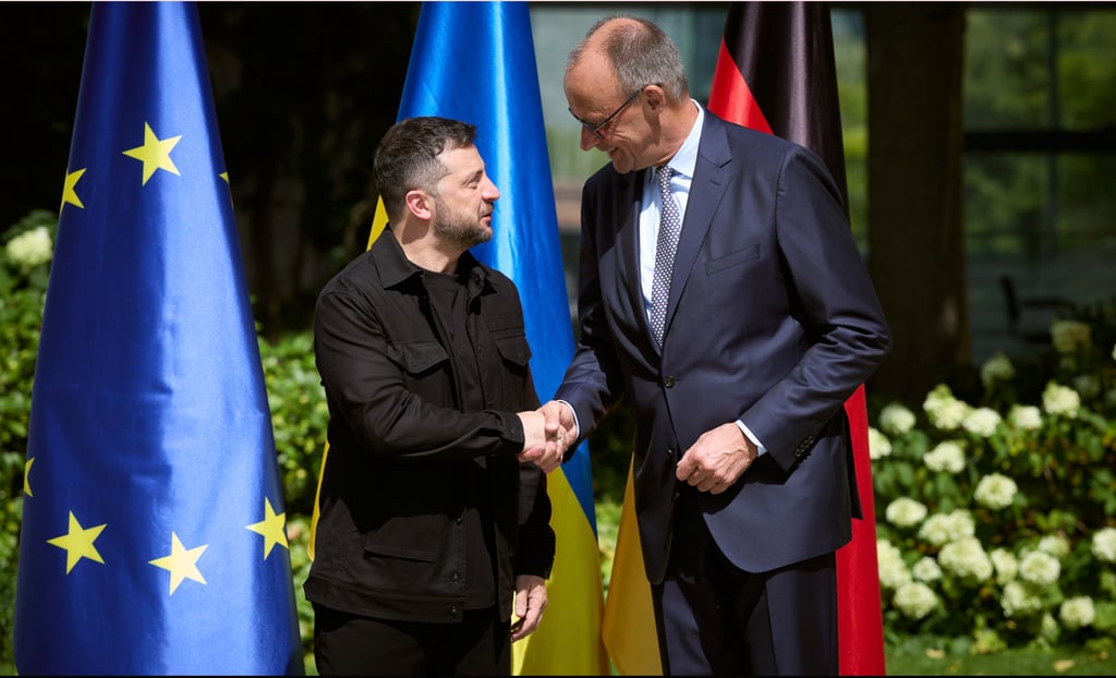 Ukraine's Diplomatic Offensive Amidst Military Challenges: A Global Analysis