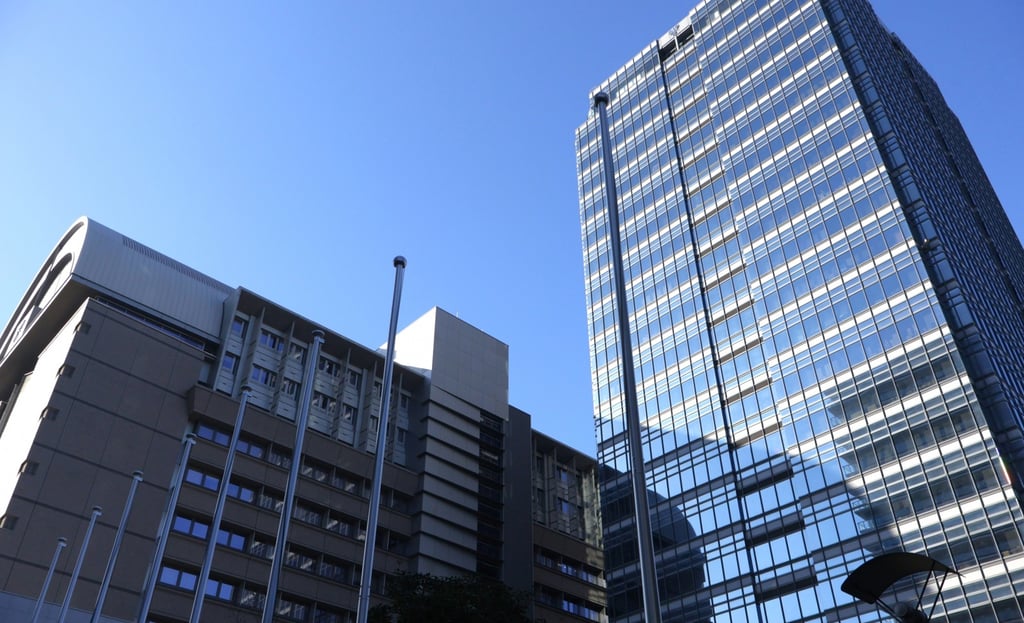 企業立地計画を認定した堺市役所本庁舎|堺市のニュースならサカイタイムズ