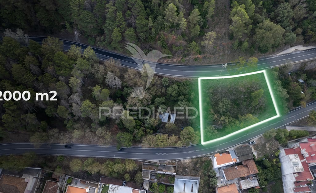 Terreno em Alenquer com 2000 metros quadrados