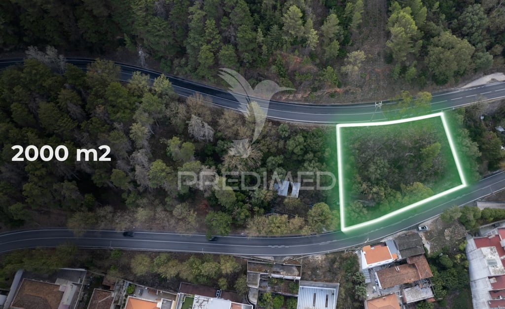 Terreno em Alenquer com 2000 metros quadrados