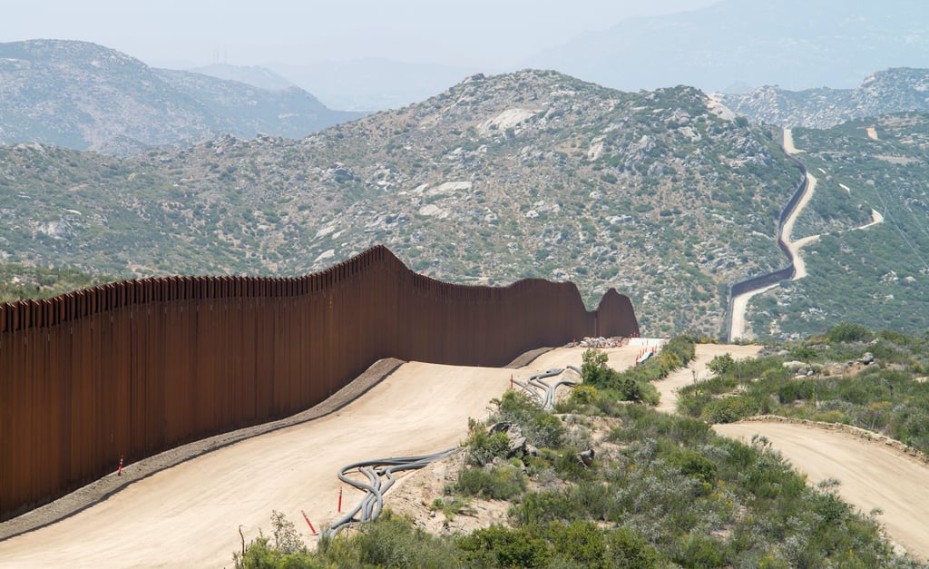 Tanto Press Mexican border wall