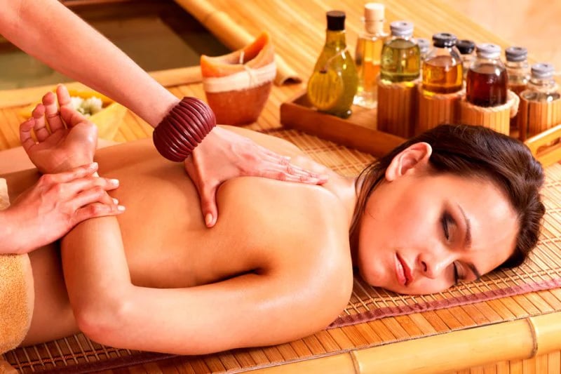 Masajes con Aromaterapia para Aliviar el Dolor Muscular fisioterapia playa del carmen