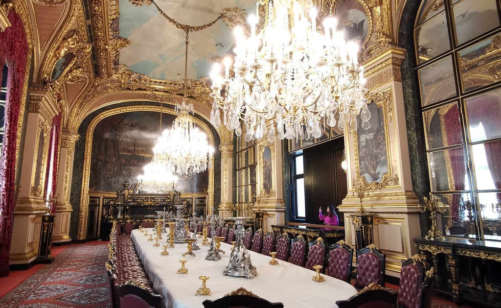 Versailles