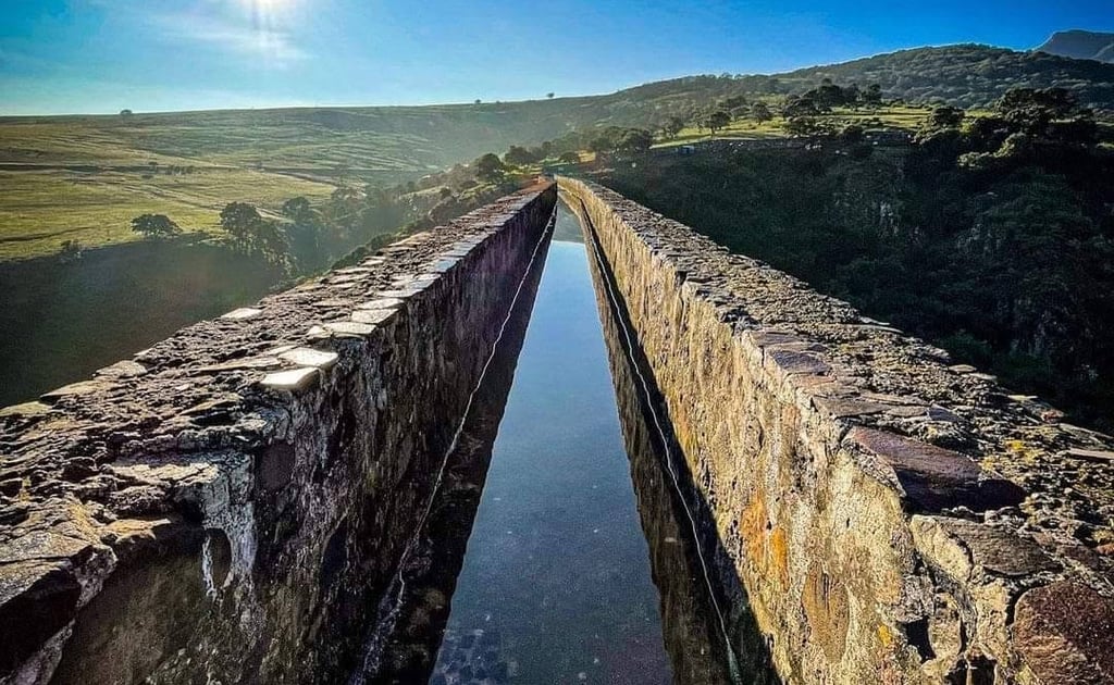 ¿Se puede Entrar con Mascotas a Arcos del Sitio?