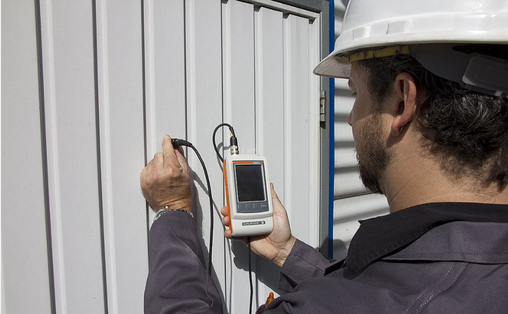 coating thickness on metal body