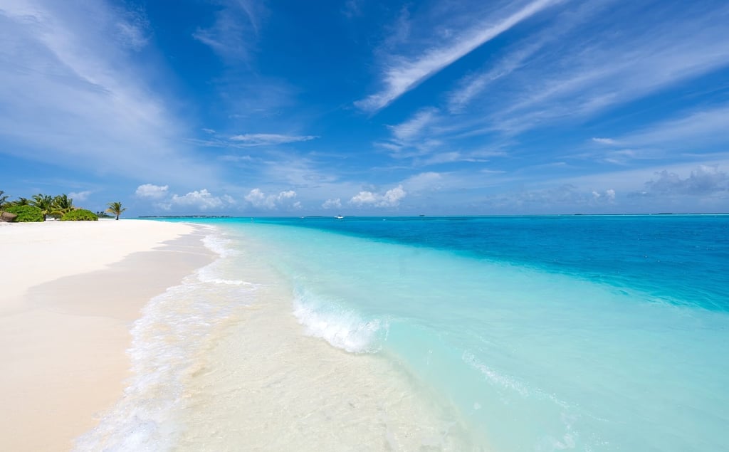 top 5 most beautiful island resorts in the maldives