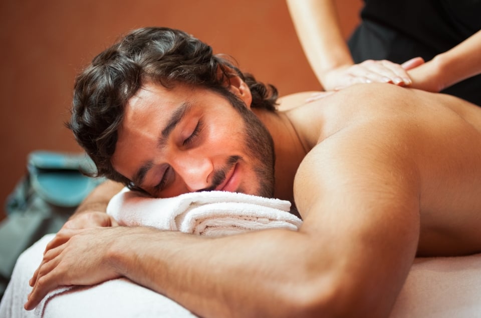 Masajes con Aromaterapia para Aliviar el Dolor Muscular fisioterapia playa del carmen
