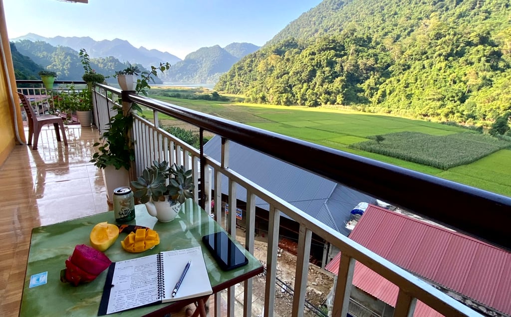 A view from a balcony to a Ba Be lake