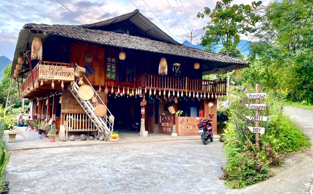 Du Gia Field View Homestay
