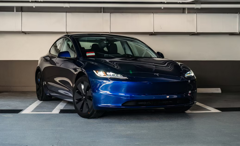 Tesla Model 3 2024 Perdeu Quase 50% do Valor em Apenas Um Ano: Entenda o Que Aconteceu