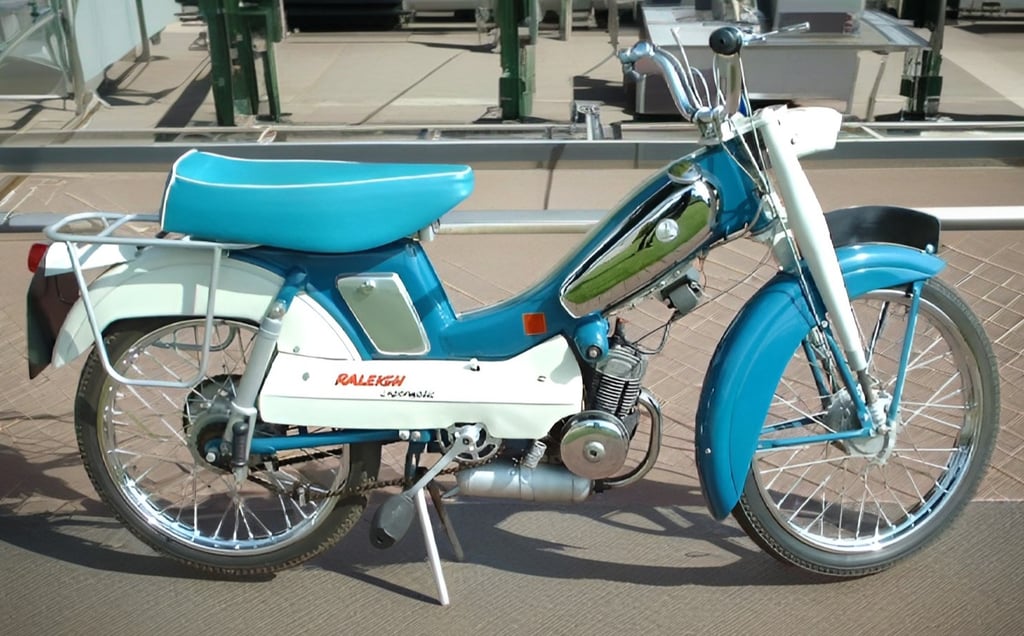 1966 Raleigh RM5 Supermatic Moped