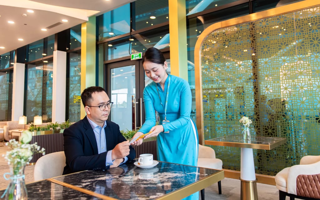 BDP+Partners, Vietnam Airlines, Tan Son Nhat Airport, consulting, marketing, events, EVEBOT