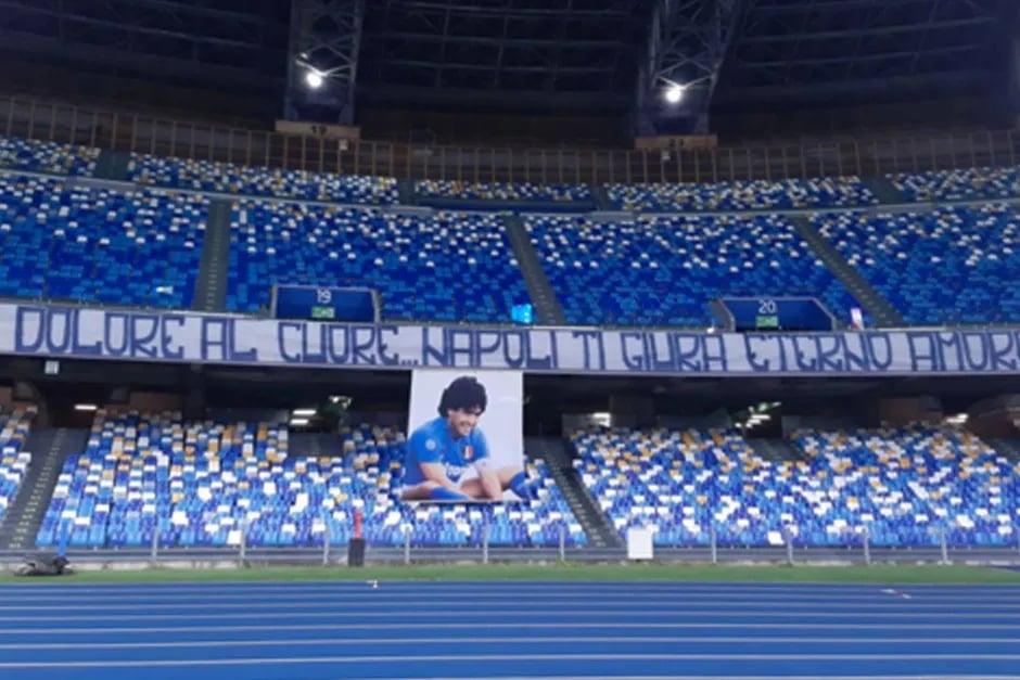 Innenansicht des Stadio Diego Armando Maradona in Neapel