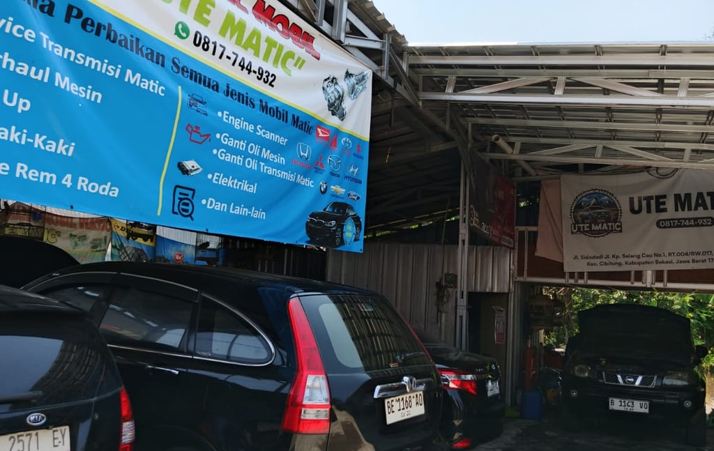 Bengkel spesialis mobil matic profesional