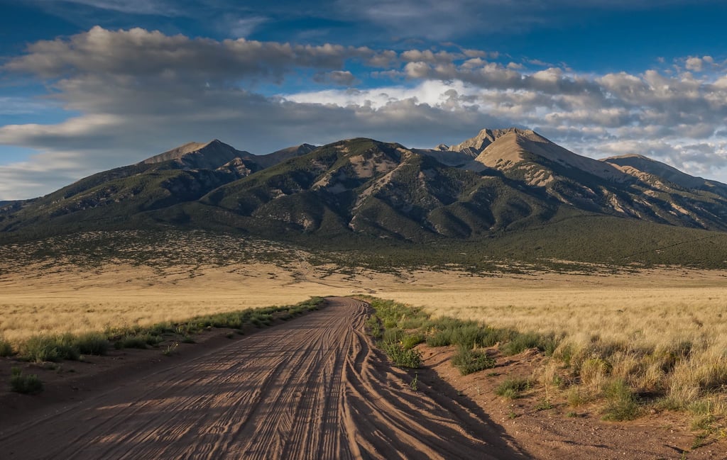 Blanca Peak Trailhead
