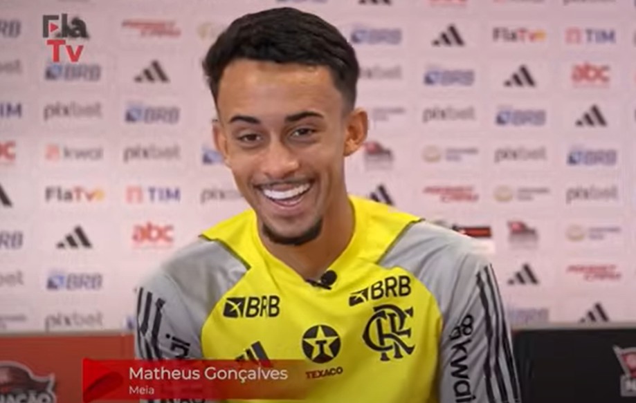 Matheus Gonçalves em entrevista à FlaTV.