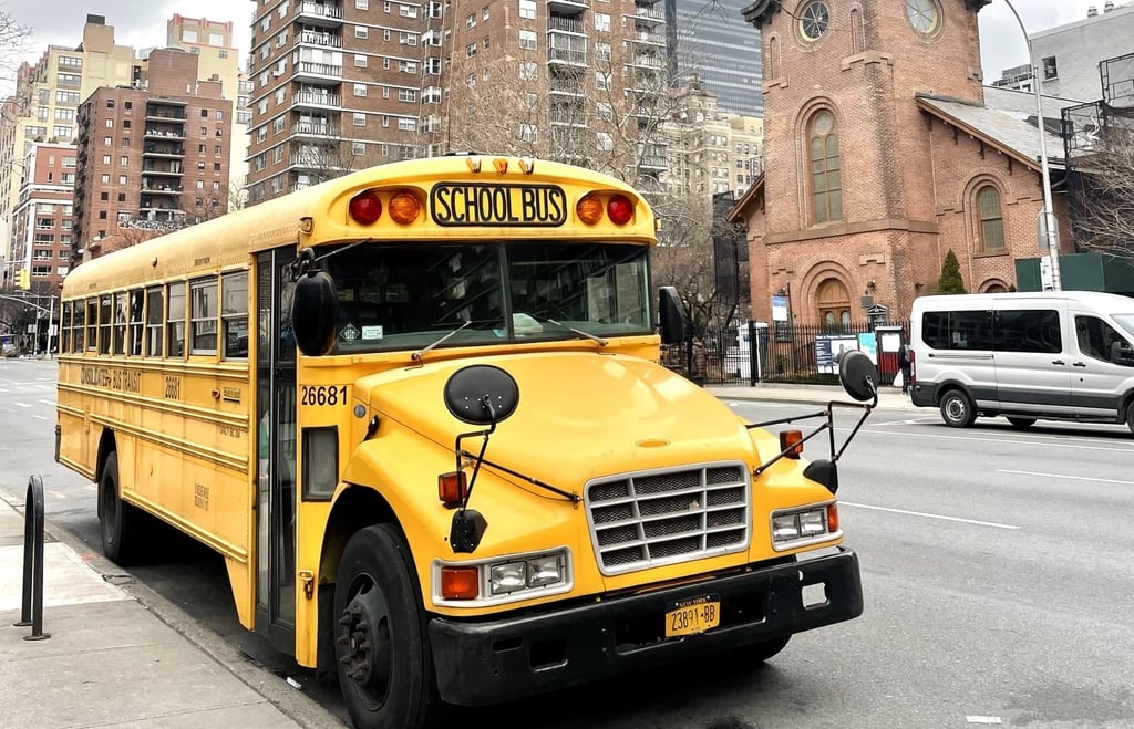 Autobús escolar típico de Nueva York 