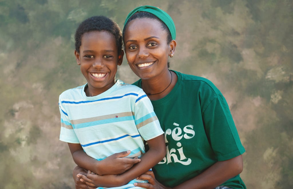 Mom and son at a family photo session in Alexandria, VA, Fort Washington, MD, and DC area.