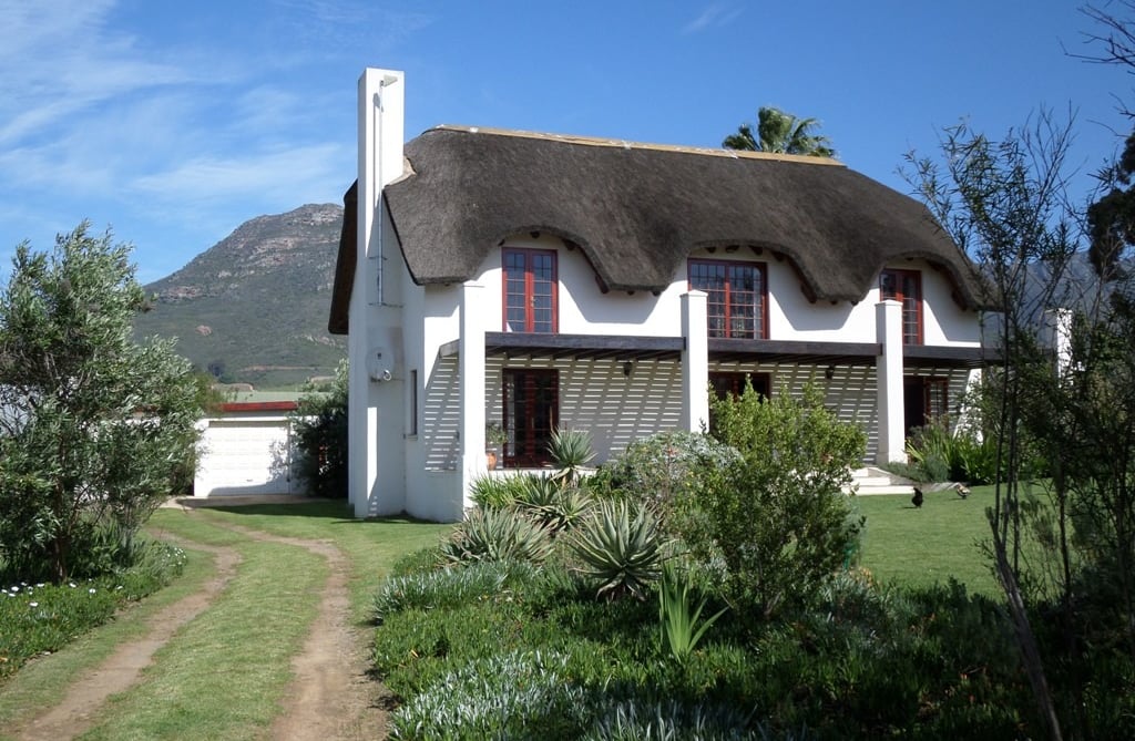 RE/MAX House