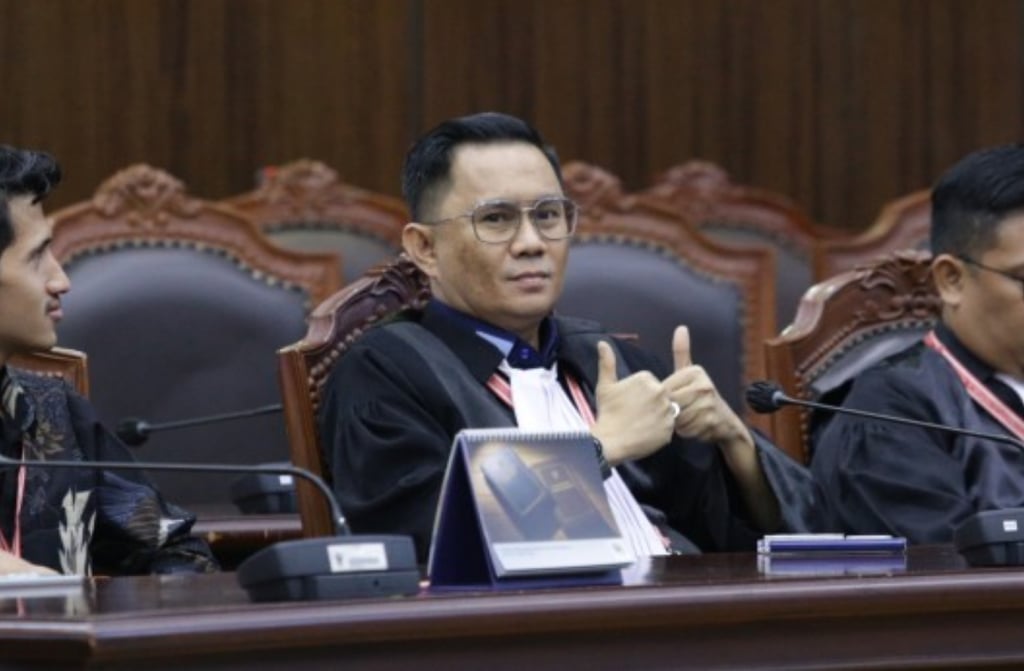 Larangan Rangkap Jabatan Pimpinan Organisasi Advokat sebagai Pejabat Negara