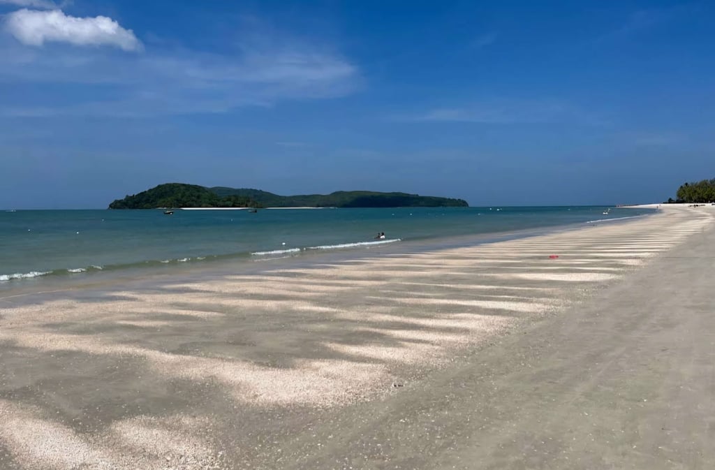 langkawi pantai cenang beach chenang beach