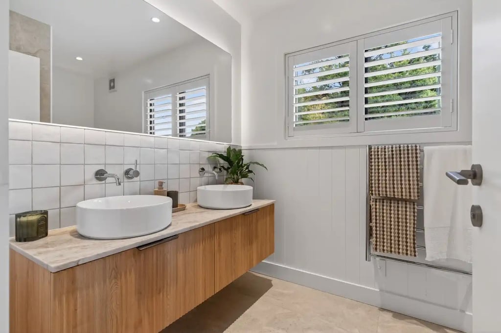 Kaiwaka Mangawhai Road home renovation - family bathroom - CHR Builders