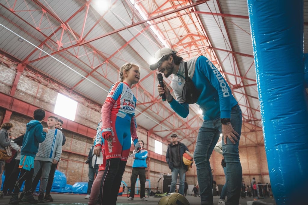 Victor Carrer, freelance événementiel sportif, régisseur, chef de projet et animateur micro. 