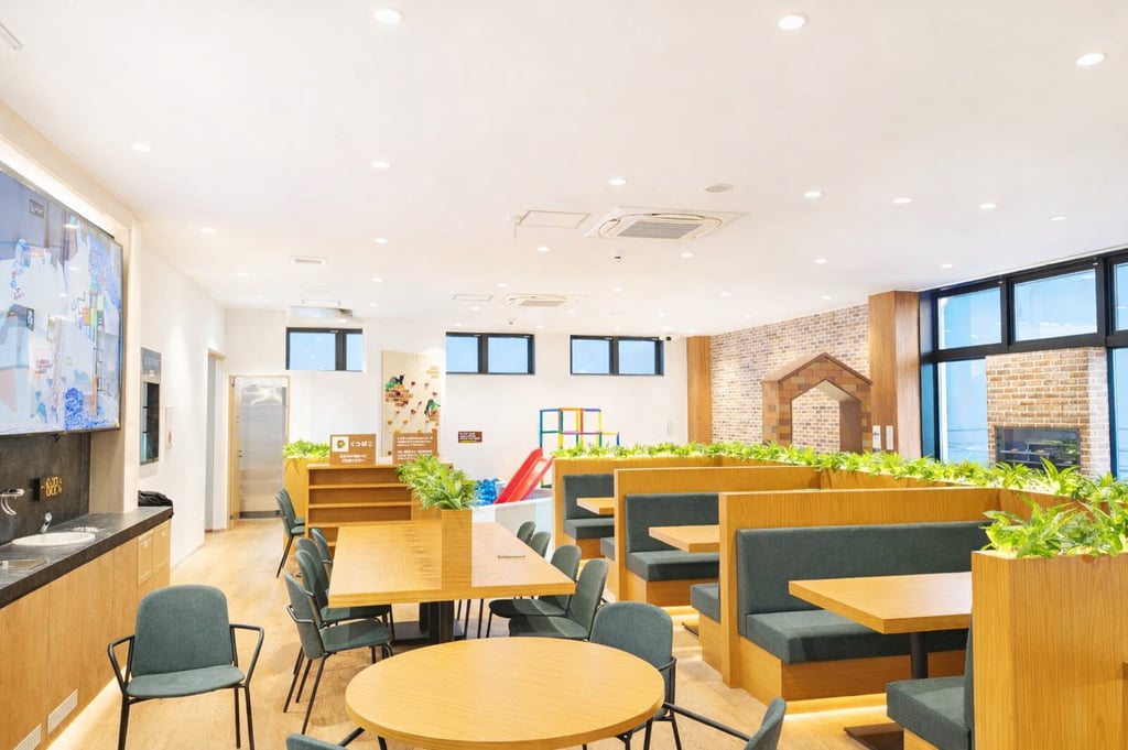 「81FACTORY&CAFE」の店内|堺市のニュースならサカイタイムズ