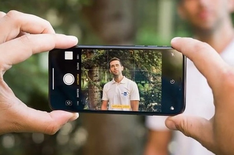 Mẹo cài đặt và chỉnh sửa ảnh không bị lệch mặt trên điện thoại iPhone