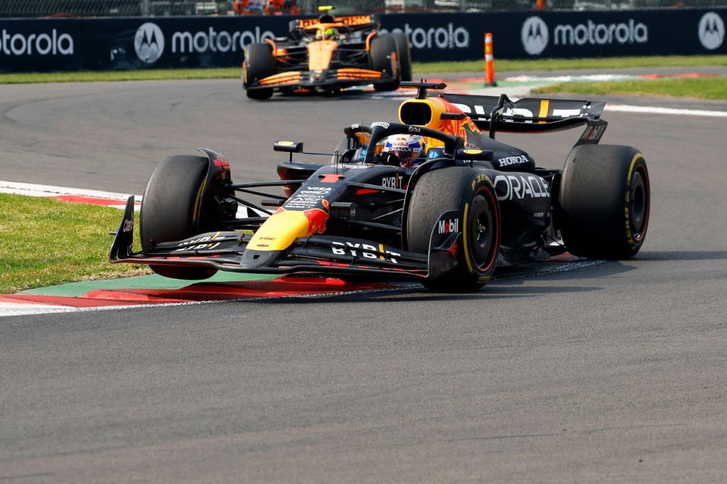 Maxas Verstappenas Red Bull Formulė-1