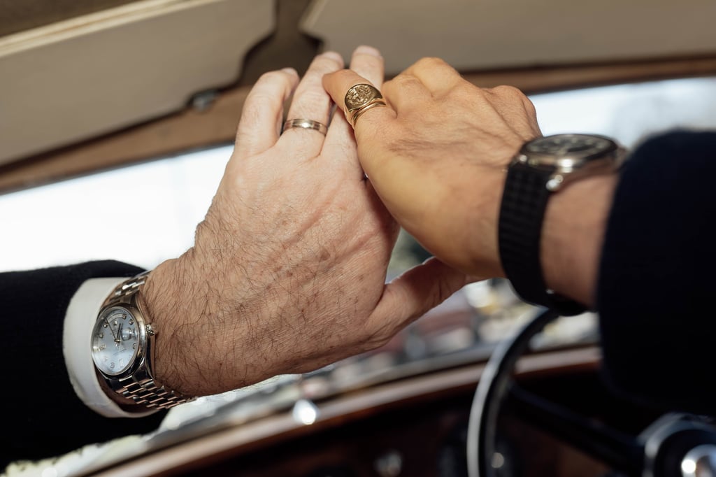 gay marriage showing rings in glasgow