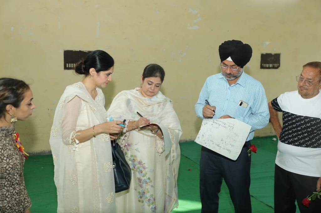 art competition judge guvinderpal singh