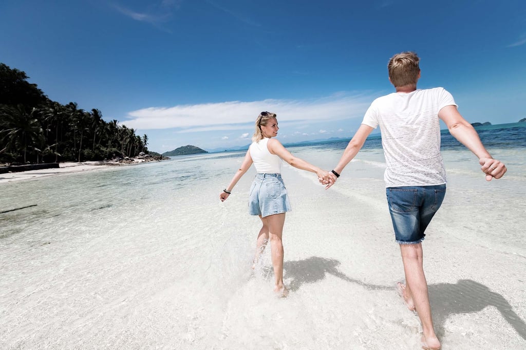 Couple vacation photoshoot on the Long Beach Phu Quoc