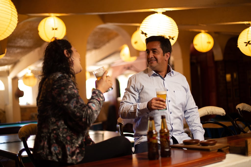 Lago de Tota, Laguna de Tota, Refugio Génesis, sala de juegos, billar, ping pong, bar