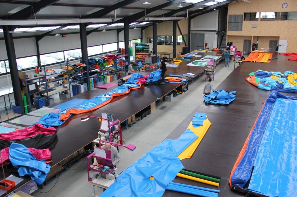 Atelier de fabrication française de structures gonflables C2J