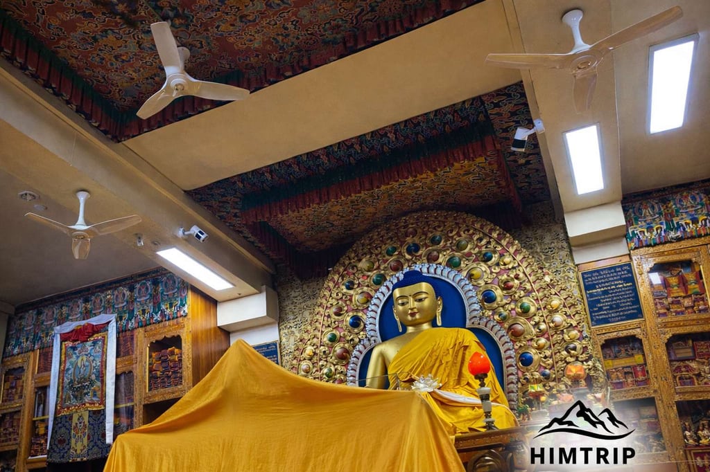 Dalai Lama Temple Guide | Himtrip