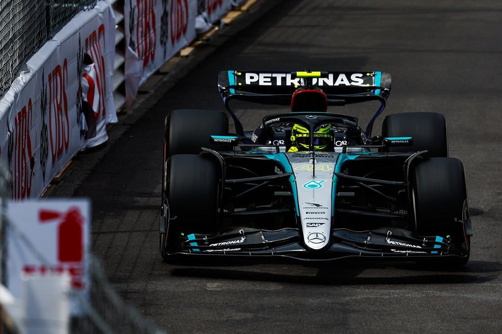 Lewisas Hamiltonas Mercedes