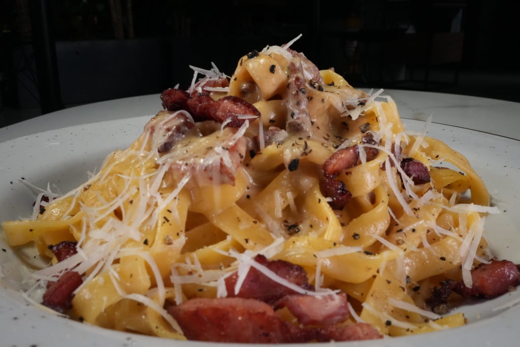 Foto plato de Pasta a la Carbonara | Restaurante Italiano Santa Maria Bogotá