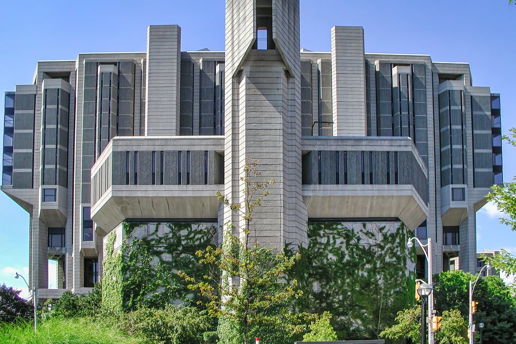 Robarts Library