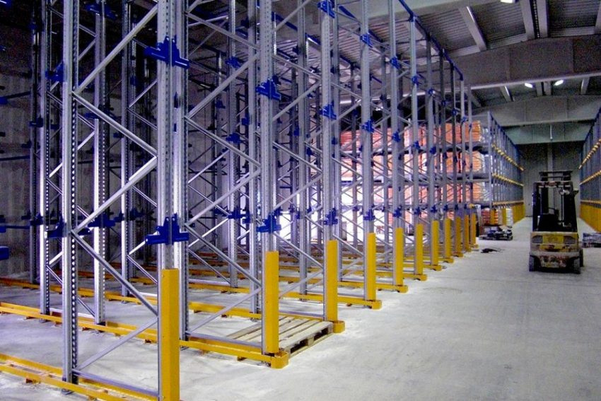 drive-in pallet racking