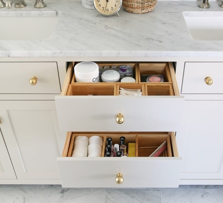 bathroom vanities to maximize the space