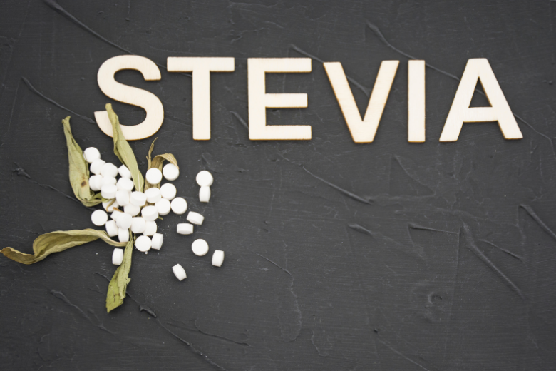 المحليات وبدائل السكر في حمية الكيتو