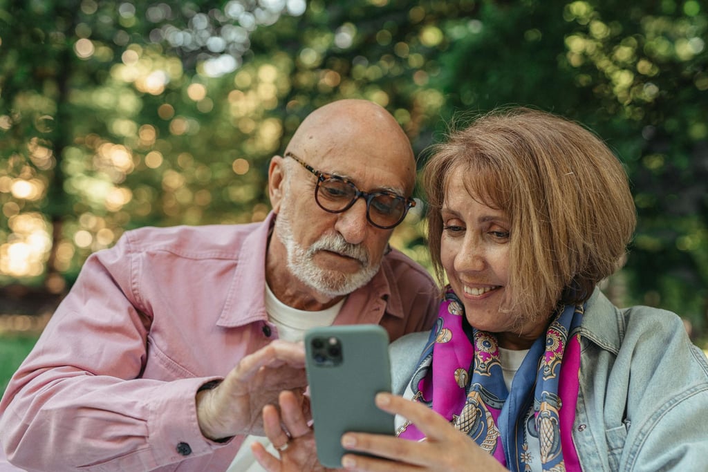 elderly couple interested in a gold ira for their retirement portfolio