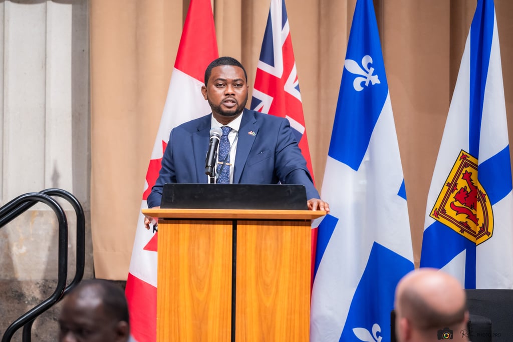 picture of the rostrum globals founder, olasupo