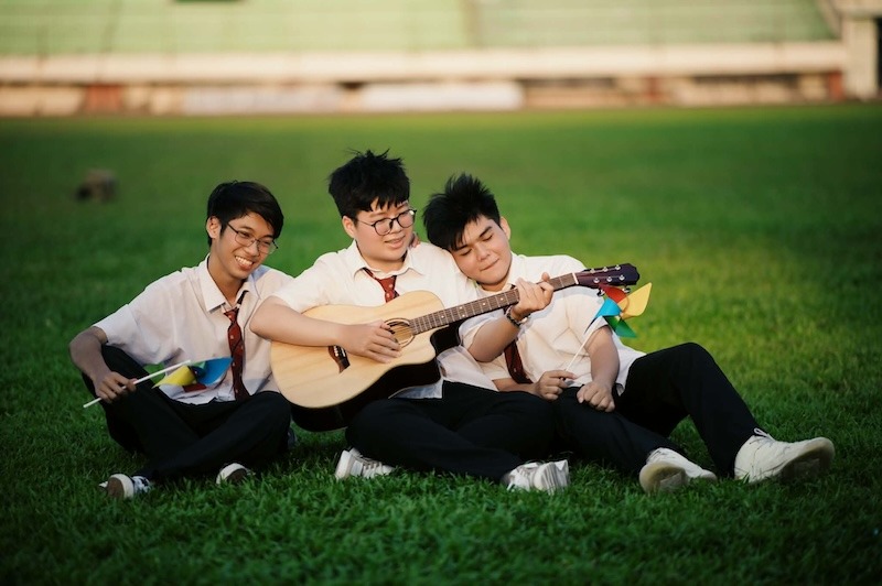 Concept chụp kỷ yếu thanh xuân vườn trường mộng mơ và trong sáng