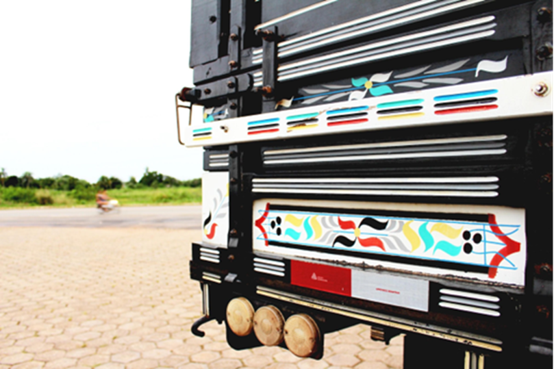 Letras & Filetes: Um Patrimônio Acessível e Vivo na Arte Contemporânea