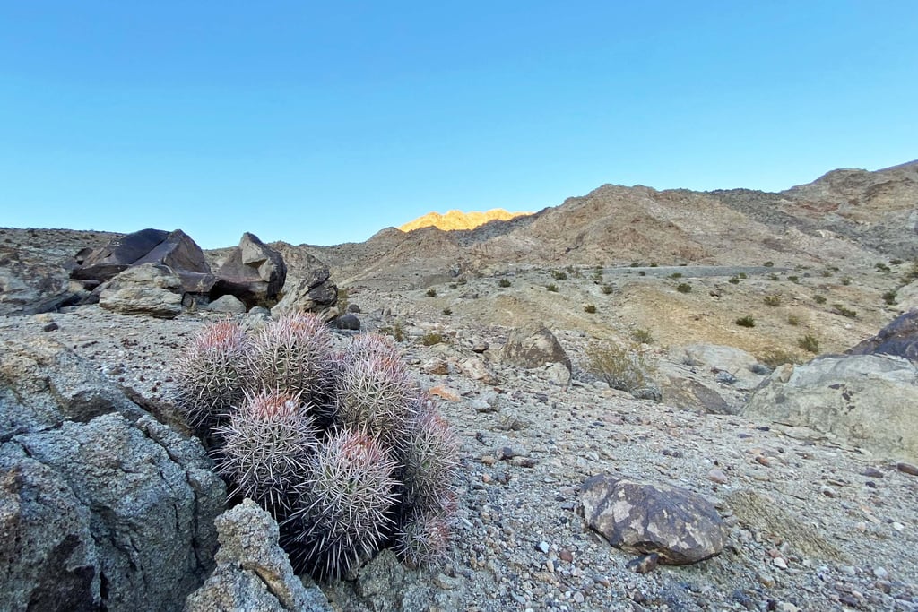 Heading toward the Lippincott pass, Death Valley National Park, California