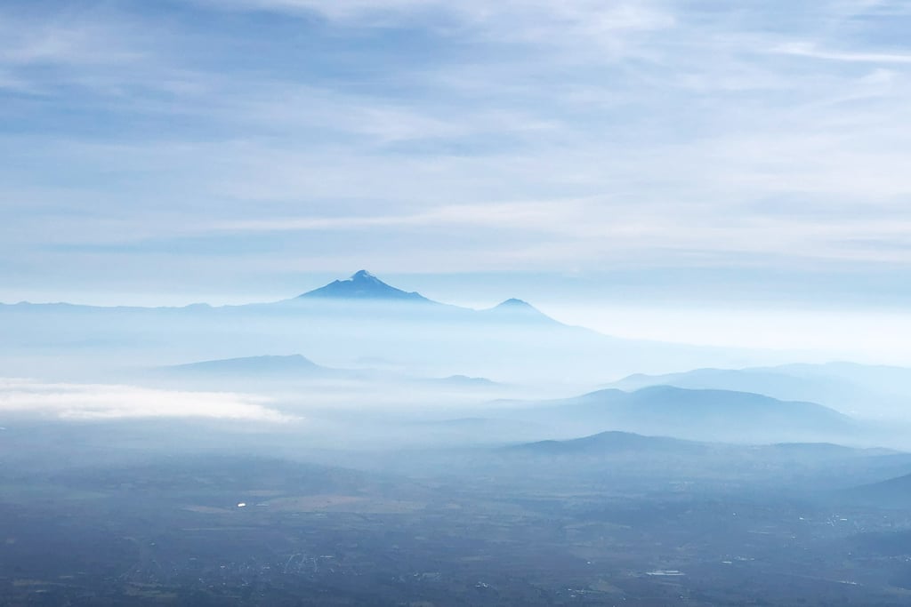 Pico de Orizaba (Citlaltépetl) seen from La Malinche (Matlalcuéyatl), Tlaxcala, Mexico